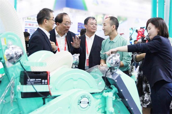 煥新而來(lái)，提升產(chǎn)品力！ 鑫源農(nóng)機(jī)亮相2023中國(guó)國(guó)際農(nóng)業(yè)機(jī)械展覽會(huì)